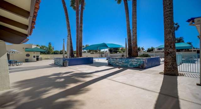 Photo of 971 E Acacia Cir, Litchfield Park, AZ 85340