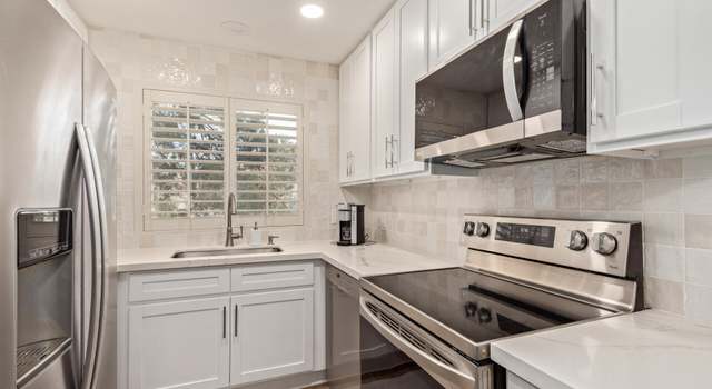 Photo of 19400 N Westbrook Pkwy #241, Peoria, AZ 85382