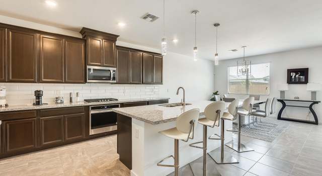 Photo of 14129 W Old Oak Ln, Surprise, AZ 85379