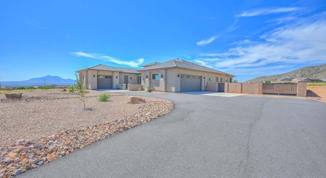 Photo of 6210 E Red Oak Cir, Hereford, AZ 85615