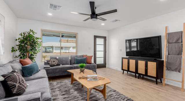 Photo of 2041 W Palo Verde Dr, Phoenix, AZ 85015