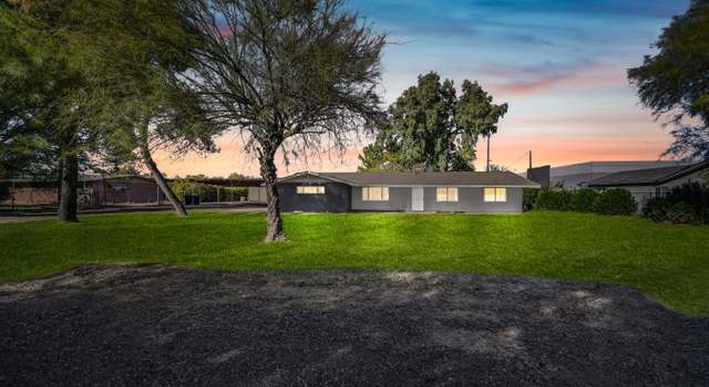 Photo of 300 E Tremaine Dr, Chandler, AZ 85225