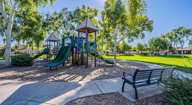 Photo of 17560 W Young St, Surprise, AZ 85388