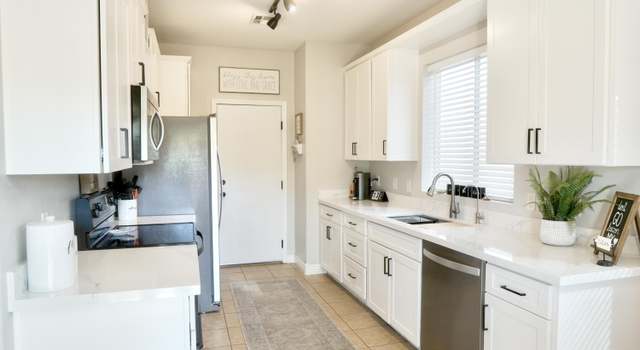 Photo of 34913 N 30th Dr, Phoenix, AZ 85086