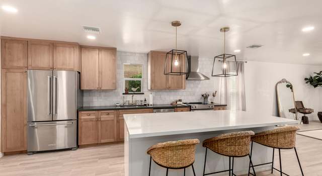 Photo of 1838 E Crocus Dr, Phoenix, AZ 85022