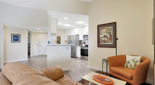 Photo of 10133 W Loma Blanca Dr, Sun City, AZ 85351
