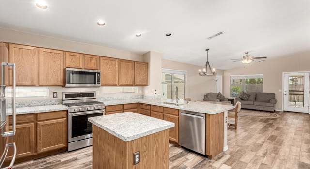 Photo of 11023 W Utopia Rd, Sun City, AZ 85373