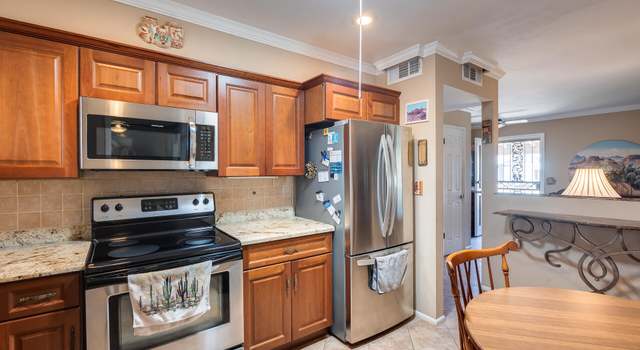 Photo of 11636 N Coggins Dr, Sun City, AZ 85351