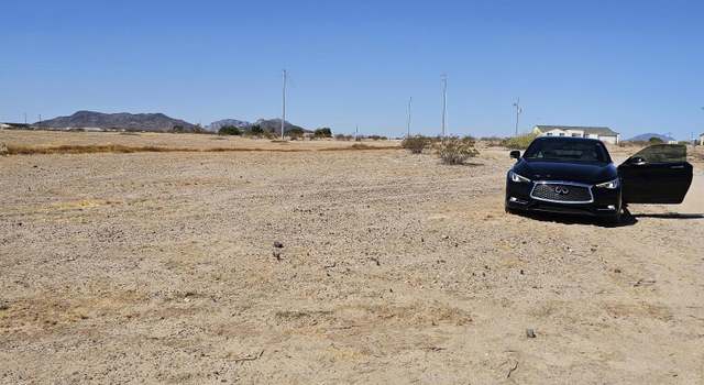 Photo of xxx S 371th Ave Unit none, Tonopah, AZ 85354