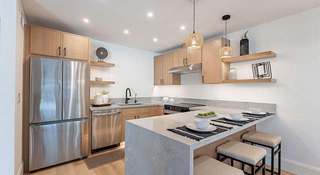 Photo of 3033 N 39th St #5, Phoenix, AZ 85018