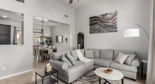 Photo of 1942 W Davis Rd, Phoenix, AZ 85023
