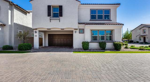 Photo of 651 N Bay Dr, Gilbert, AZ 85233