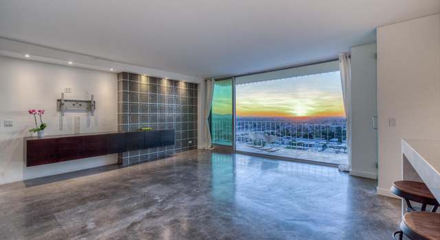 Photo of 207 W CLARENDON Ave Unit B18, Phoenix, AZ 85013