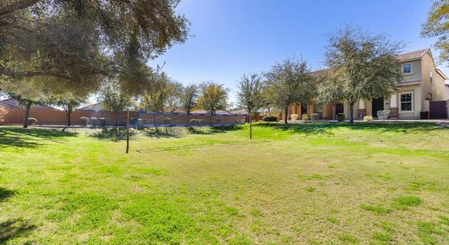 Photo of 2061 E Heartwood Ln, Phoenix, AZ 85022