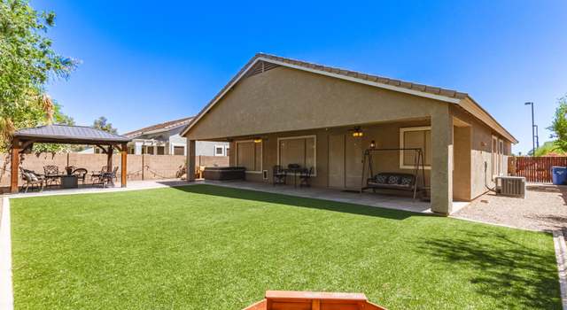 Photo of 1926 S Longspur Ln, Gilbert, AZ 85295