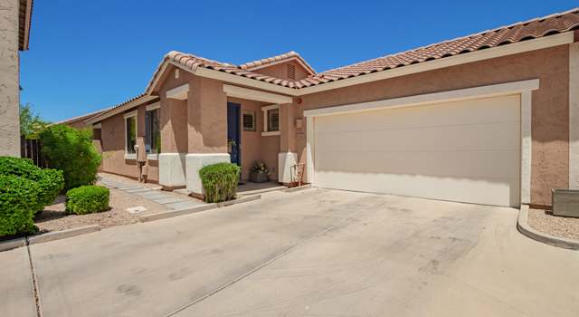 Property at 963 S Colonial Dr, Gilbert, AZ 85296, 2 beds, 2 baths