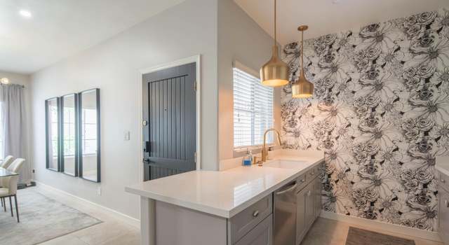 Property at 11333 N 92nd St #1075, Scottsdale, AZ 85260, 2 beds, 2.5 baths