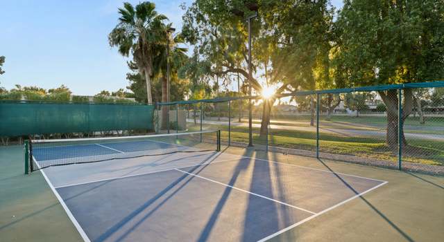 Photo of 10909 W Santa FE Dr, Sun City, AZ 85351