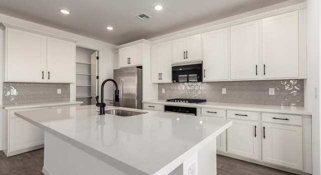 Photo of 4034 W Nora Dr, San Tan Valley, AZ 85144