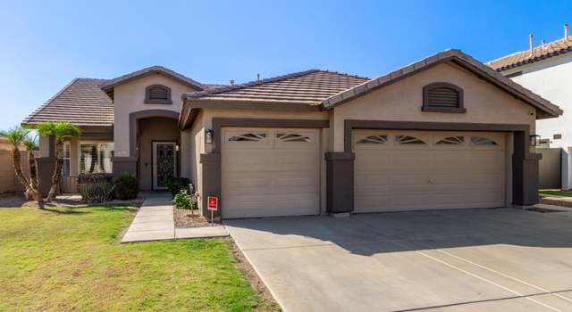 Property at 3810 S Shiloh Way, Gilbert, AZ 85297, 3 beds, 2 baths
