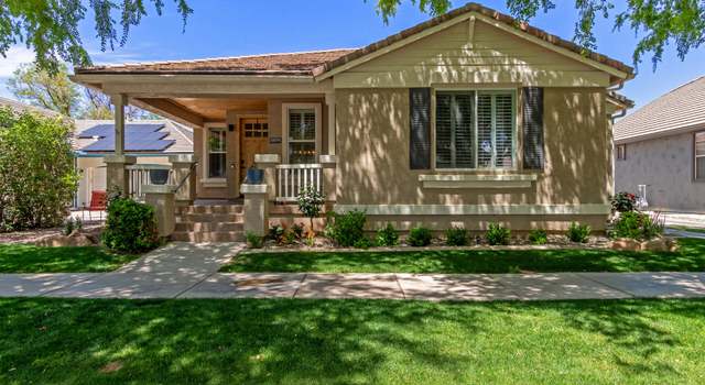 Photo of 2634 E Tamarisk St, Gilbert, AZ 85296