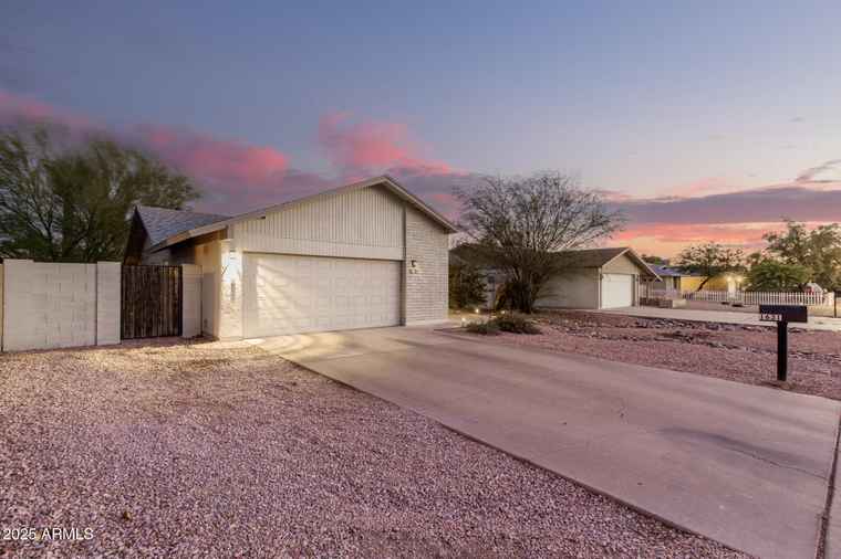 Photo of 1631 E Bell DE Mar Dr Tempe, AZ 85283