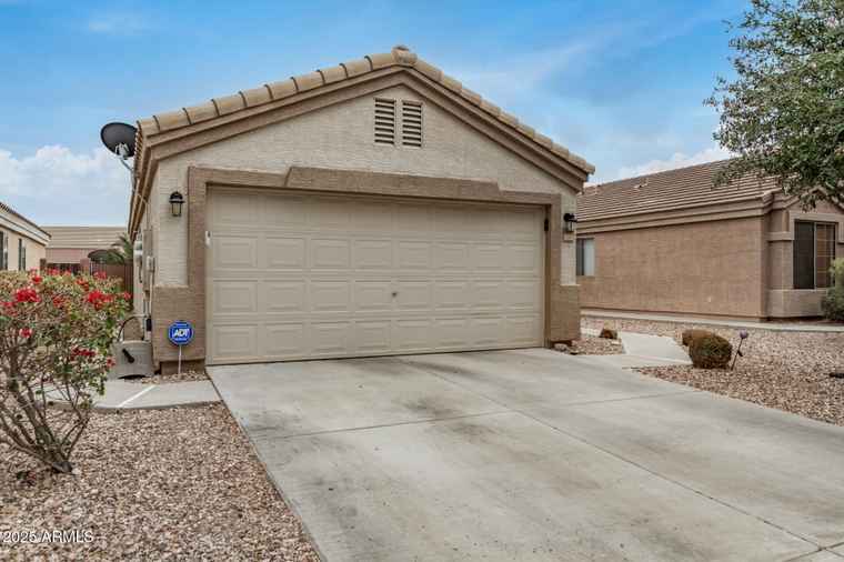 Photo of 24009 W Antelope Trl Buckeye, AZ 85326