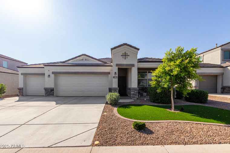 Photo of 3026 N 305th Dr Buckeye, AZ 85396