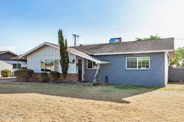 Photo of 842 N Evergreen St Chandler, AZ 85225
