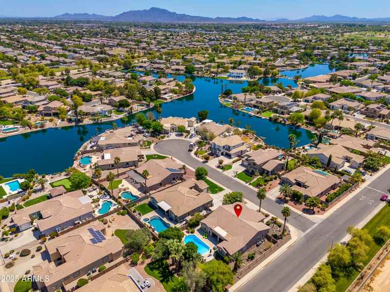 Photo of 404 E Coconino Pl Chandler, AZ 85249