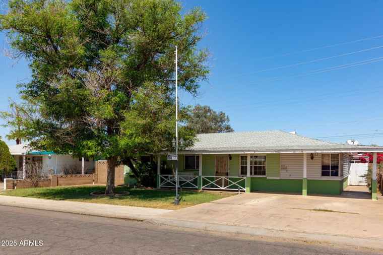 Photo of 2926 W San Miguel Ave Phoenix, AZ 85017