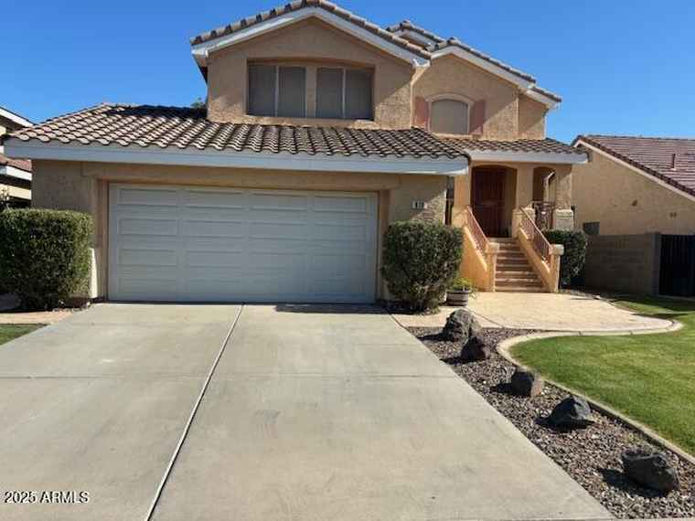 Photo of 970 W Leah Ln Gilbert, AZ 85233