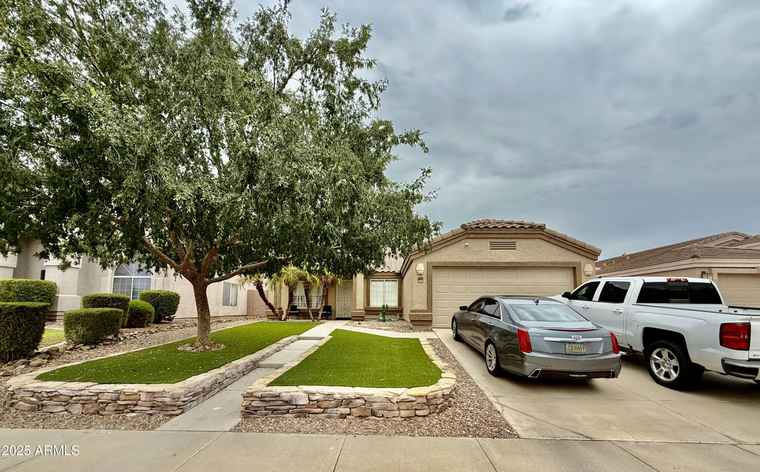 Photo of 18437 N 111th Dr Surprise, AZ 85378