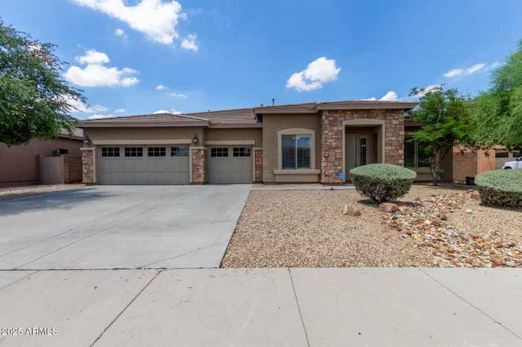 Photo of 15088 W Coolidge St Goodyear, AZ 85395