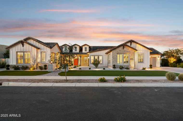 Photo of 19910 E Vallejo St Queen Creek, AZ 85142