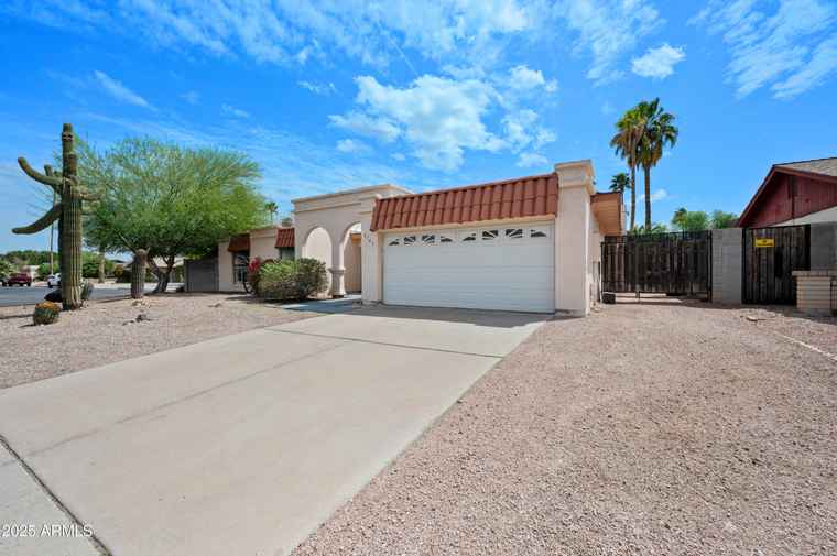 Photo of 2707 W Onza Cir Mesa, AZ 85202