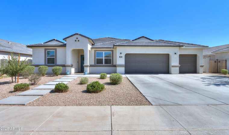 Photo of 1025 W Castle Ct Casa Grande, AZ 85122