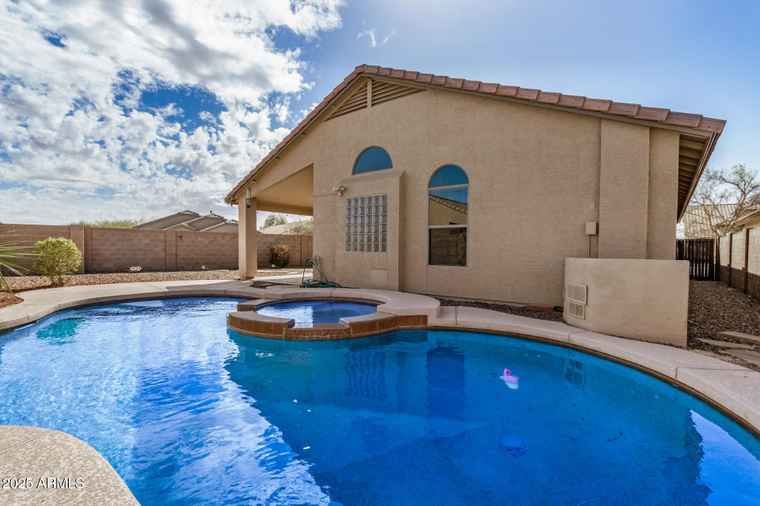 Photo of 41848 W Michaels Dr Maricopa, AZ 85138