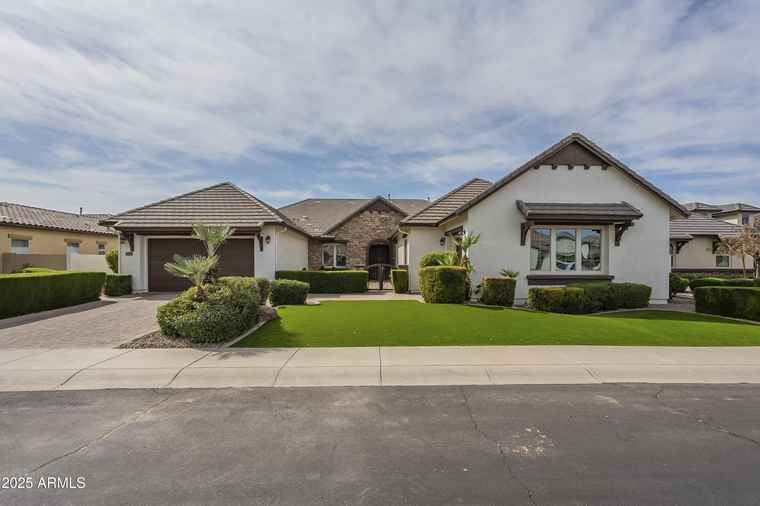 Photo of 2949 E Athena Ave Gilbert, AZ 85297