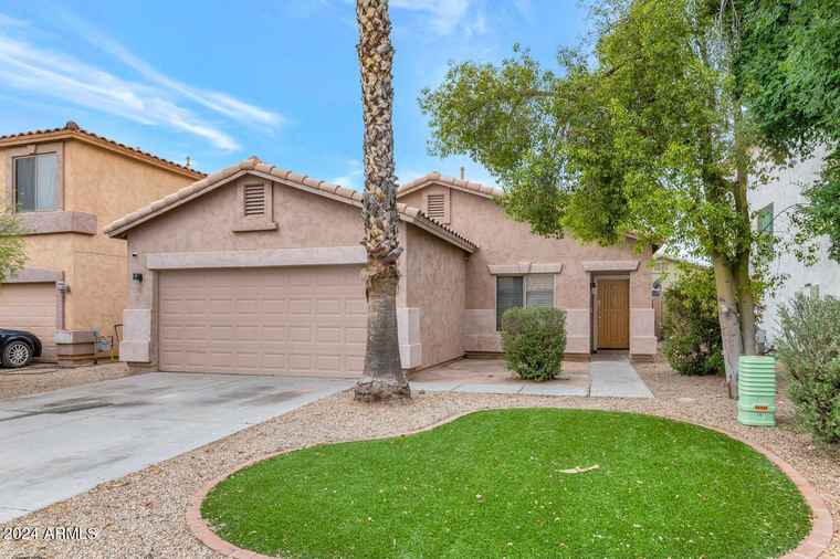 Photo of 30200 N Desert Willow Blvd San Tan Valley, AZ 85143
