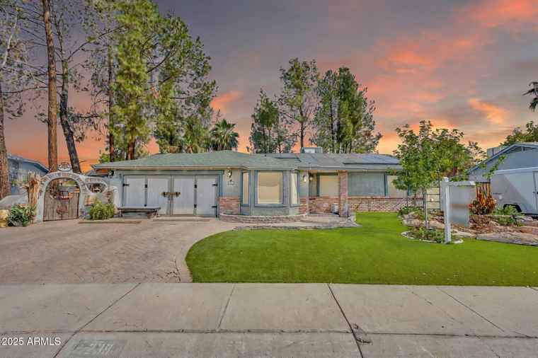 Photo of 238 E Leah Ln Gilbert, AZ 85234