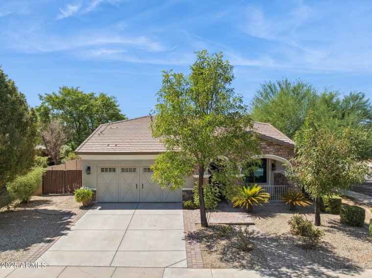 Photo of 15161 W Turney Ave Goodyear, AZ 85395