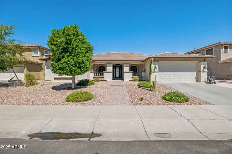Photo of 15364 W Pierson St Goodyear, AZ 85395