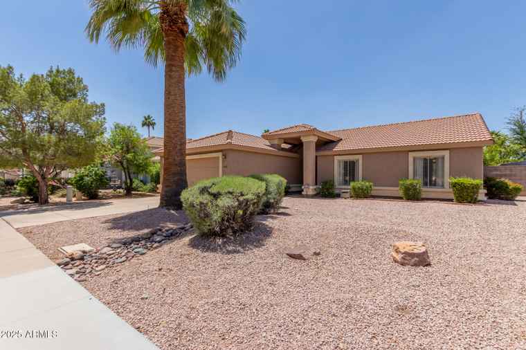 Photo of 950 N Sailors Way Gilbert, AZ 85234
