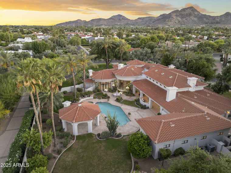 Photo of 8815 N 65th St Paradise Valley, AZ 85253