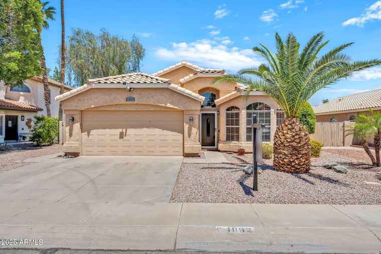 Photo of 1882 W Wildhorse Dr Chandler, AZ 85286