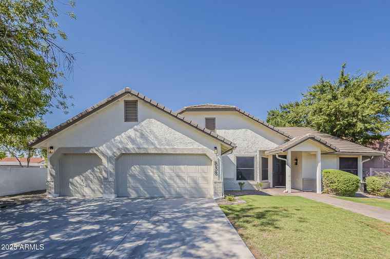 Photo of 838 E Encinas Ave Gilbert, AZ 85234