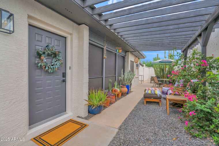 Photo of 408 W LA Jolla Dr Tempe, AZ 85282