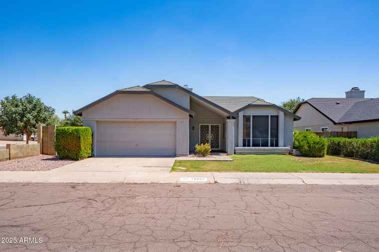 Photo of 15607 N 38th Way Phoenix, AZ 85032