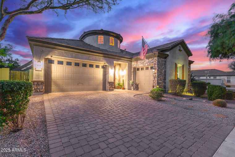 Photo of 22186 E Creekside Dr Queen Creek, AZ 85142